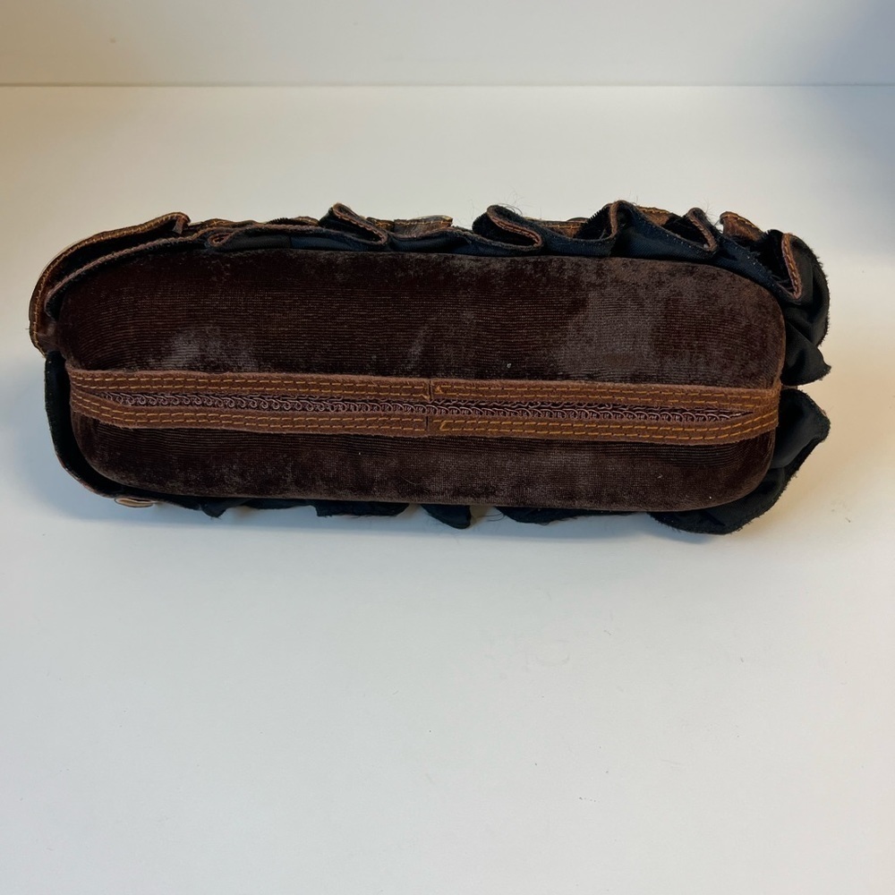 - Mary Frances Handbag. Excellent Condition - Picture 3 of 9